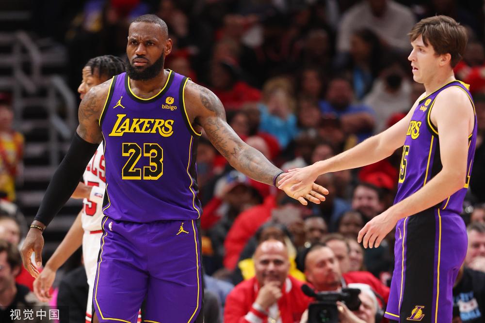 吴钦华在接 吴钦华在接