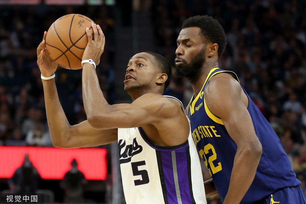 球员们面对 球员们面对