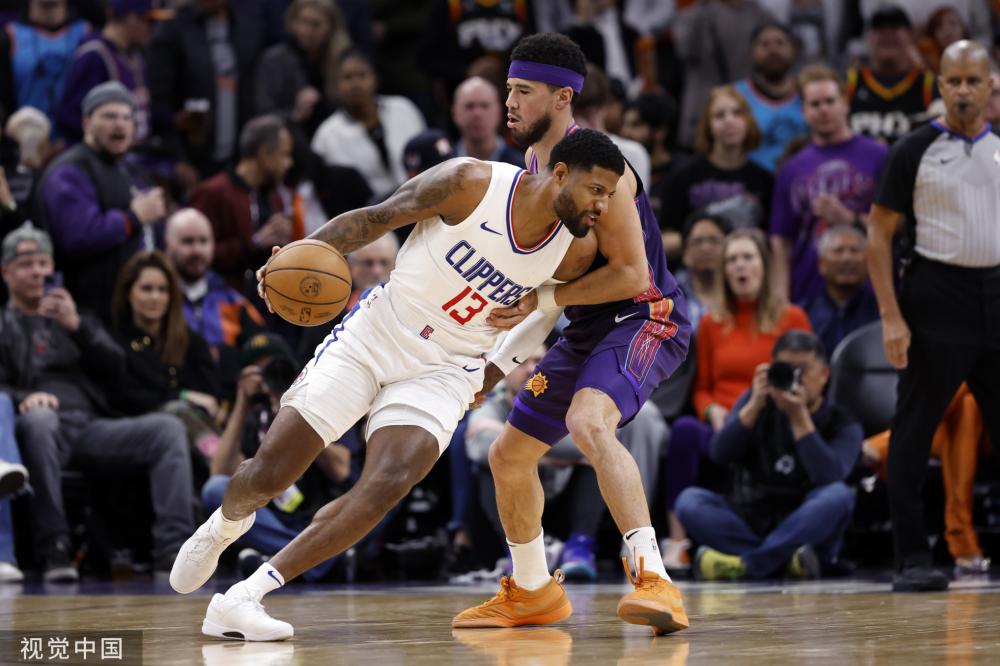 他在关键时 他在关键时