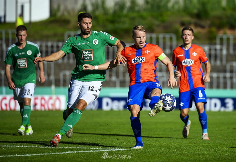 入了地方特 入了地方特